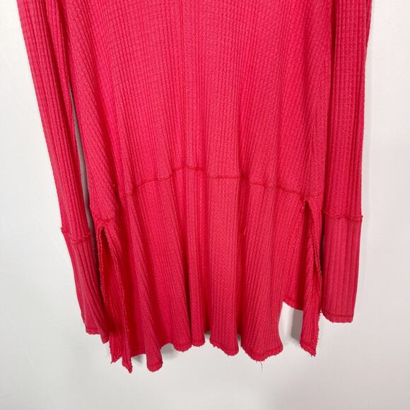 Free People Small S Red Pink Sunset Park Drippy Thermal Waffle Knit Tunic Top - Picture 8 of 14